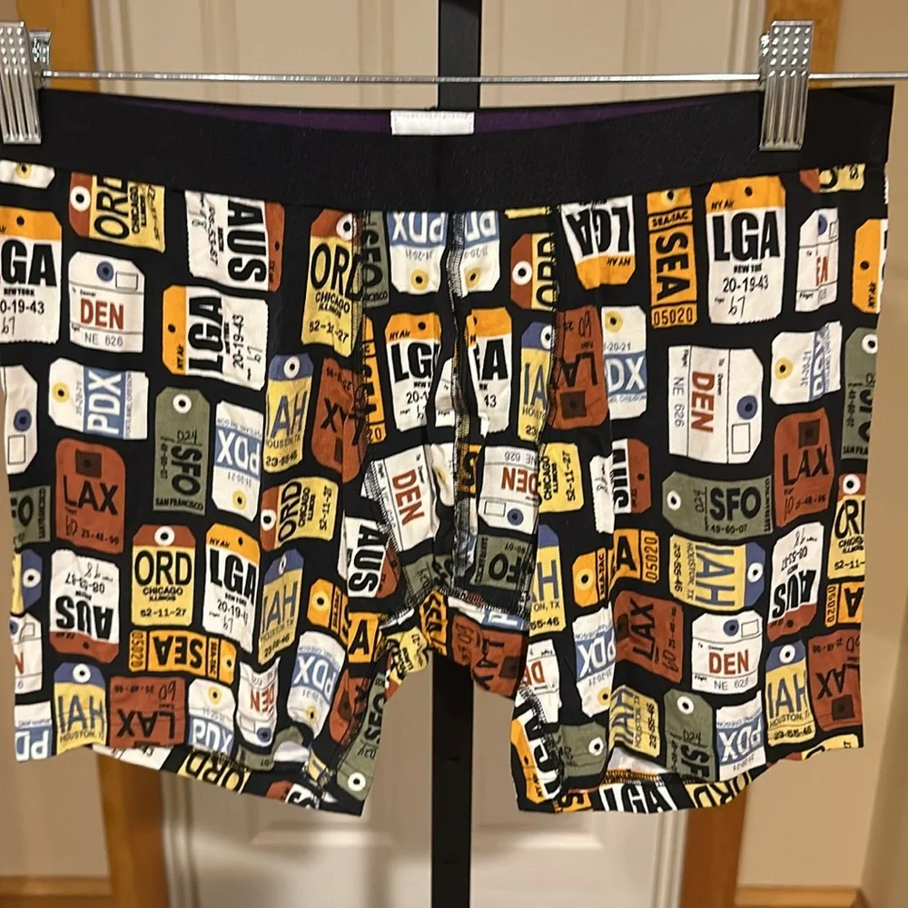 MeUNDIES men’s PACK YOUR BAGS BOXER BRIEF NO FLY OPENING